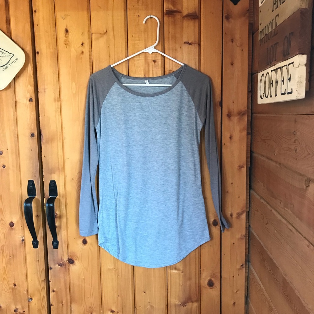 Oversized light weight baseball tee!
